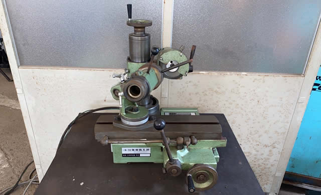 エンドミル研磨機 YG-200