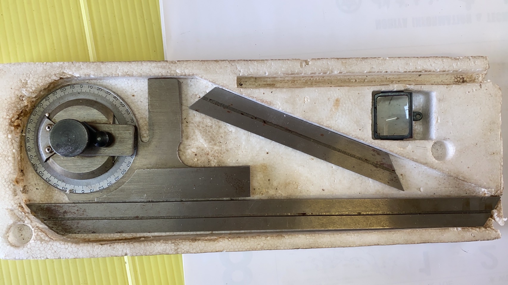 ベベルプロトラクター（角度計）