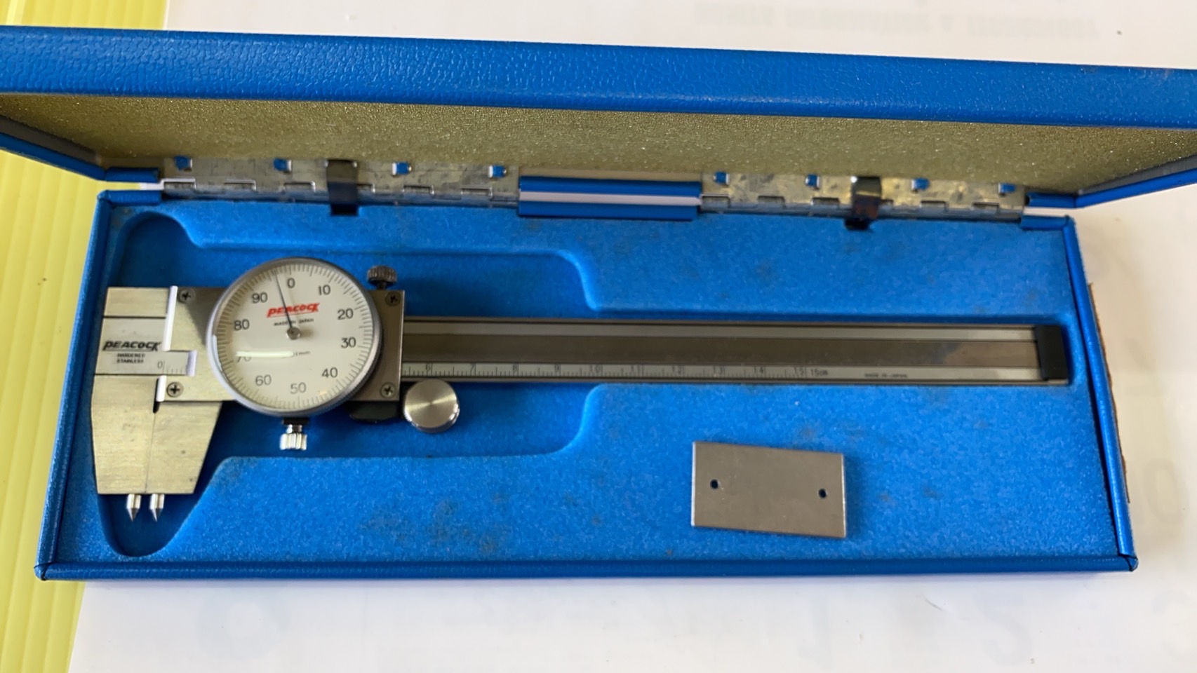 ダイヤルノギス